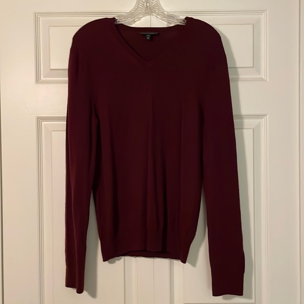 Express Men’s Medium Maroon Sweater